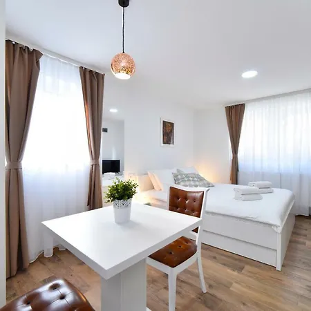 Piccolo Apartments Zagreb Exterior photo